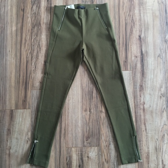 Forever 21 Pants - Forever 21 Olive Green Zipper Pant Leggings